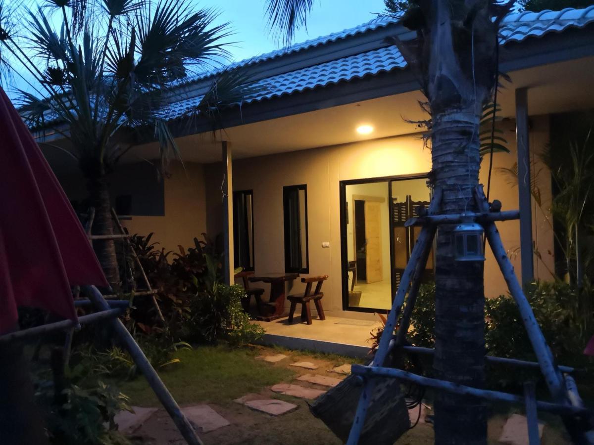 Hotel Tropical House​ Hua Hin Exterior foto